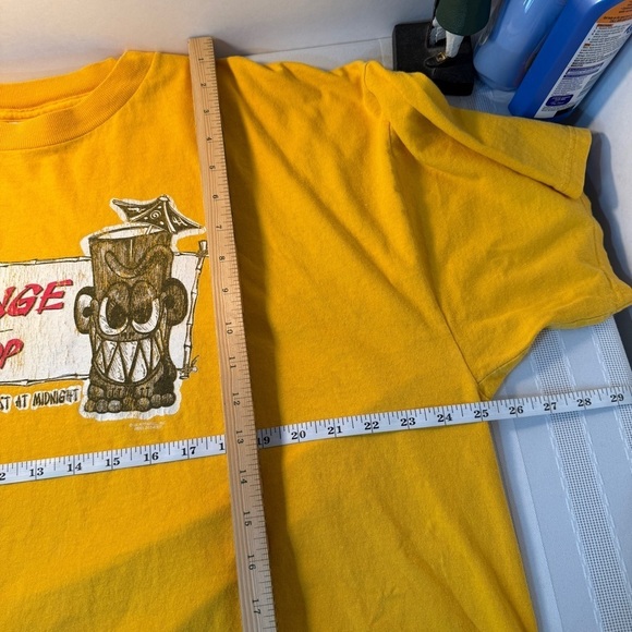Vintage Yellow Short Sleeve Tee Graphic Design
Tiki Hawaii size 2XL distressed - Picture 7 of 8